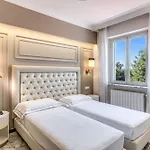 Castel Vecchio 4*
