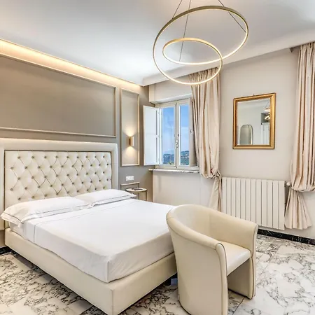 Castel Vecchio فندق