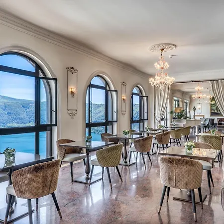 カステル ヴェッキオ 4* カステル・ガンドルフォ