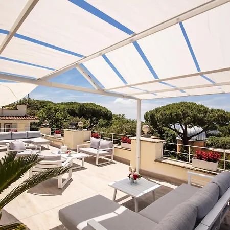 カステル ヴェッキオ ホテル