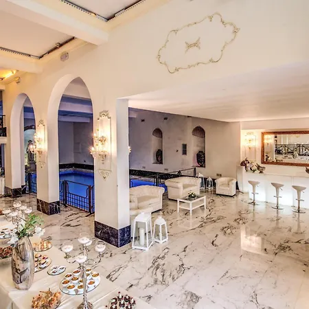 فندق Castel Vecchio 4*