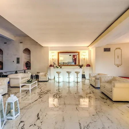 Castel Vecchio 4*