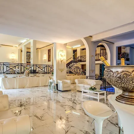 Castel Vecchio Hotel
