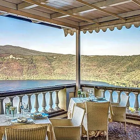 Hotel Castel Vecchio 4*