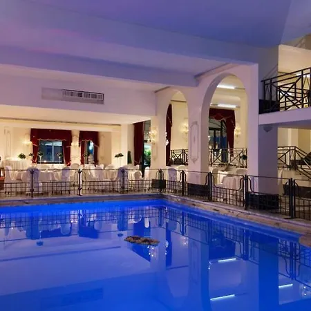 Castel Vecchio Hotel 4*
