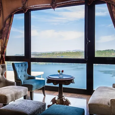 Castel Vecchio Hotel 4*