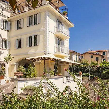 Castel Vecchio 4*