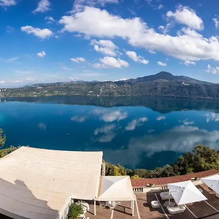 Castel Vecchio Hotel Castel Gandolfo