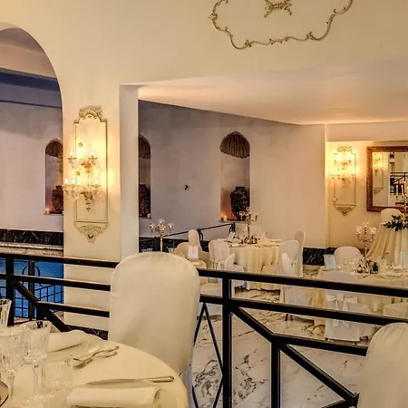 Castel Vecchio Hotel 4*