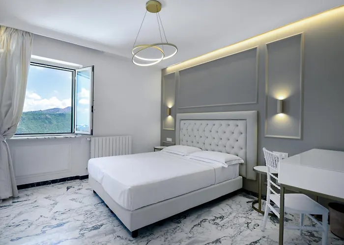 カステル ヴェッキオ 4*