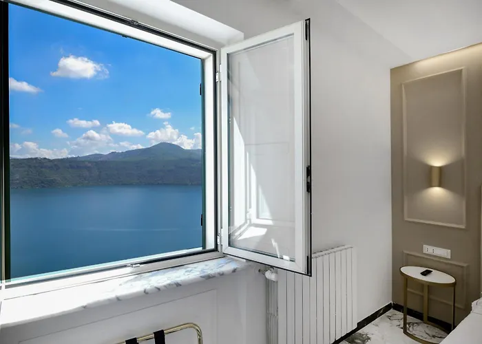 カステル ヴェッキオ カステル・ガンドルフォ