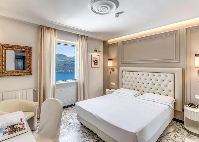 カステル ヴェッキオ