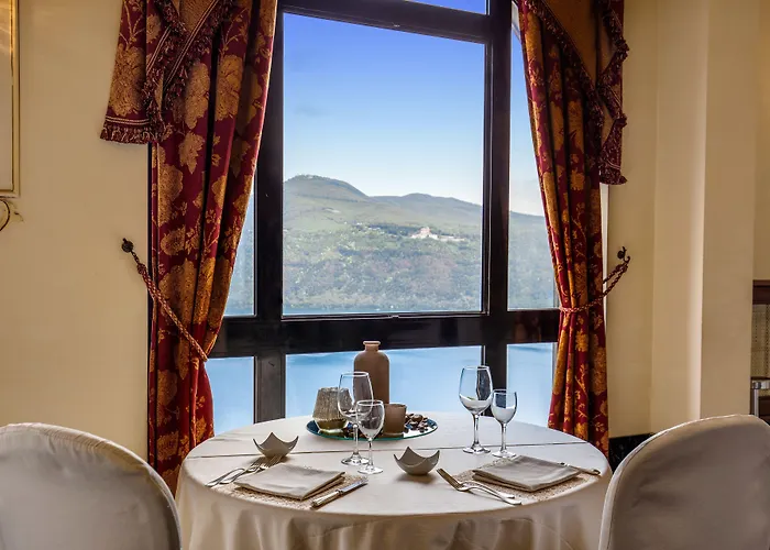 ホテル カステル ヴェッキオ 4*