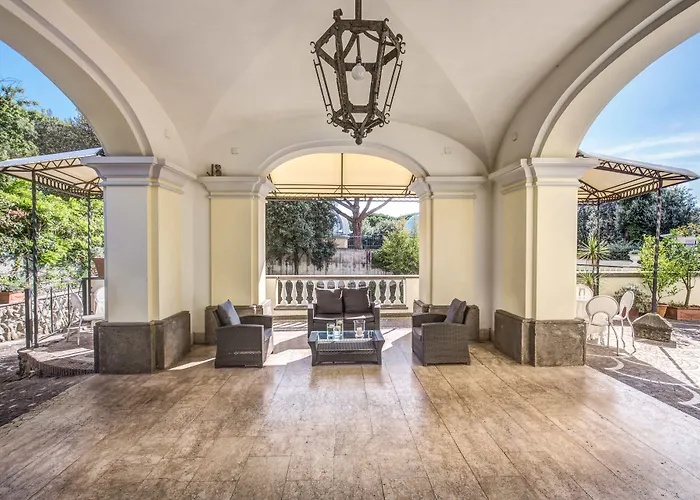 カステル ヴェッキオ ホテル