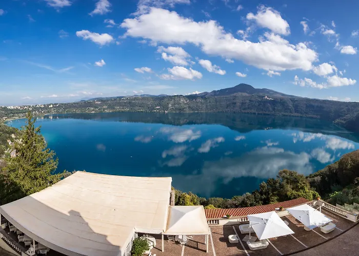 ホテル カステル ヴェッキオ 4*