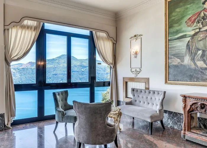 ホテル カステル ヴェッキオ 4*