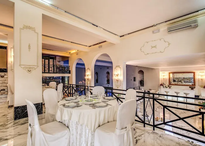 カステル ヴェッキオ ホテル カステル・ガンドルフォ