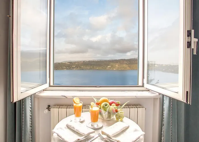 カステル ヴェッキオ カステル・ガンドルフォ